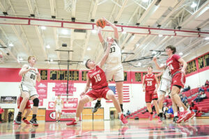 University boys knock off No. 5 Bridgeport in dominant outing